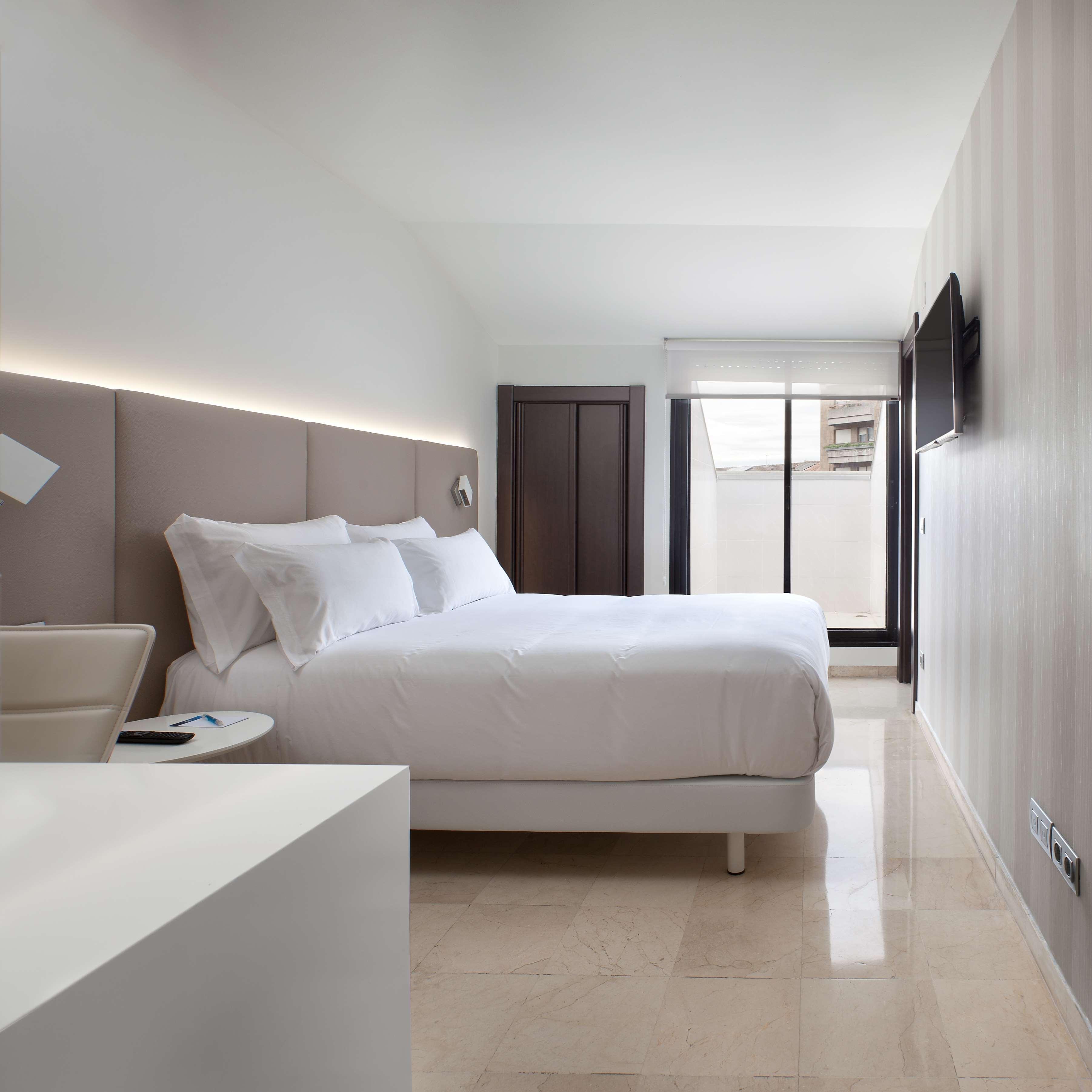 Nh Ciudad De Santander Hotel Exterior photo